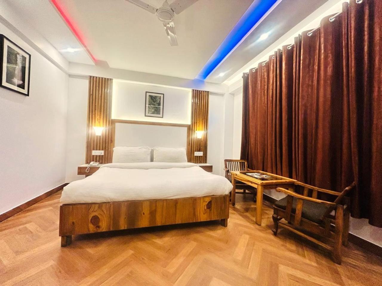 Queens Hill By Edge Mussoorie Exterior foto