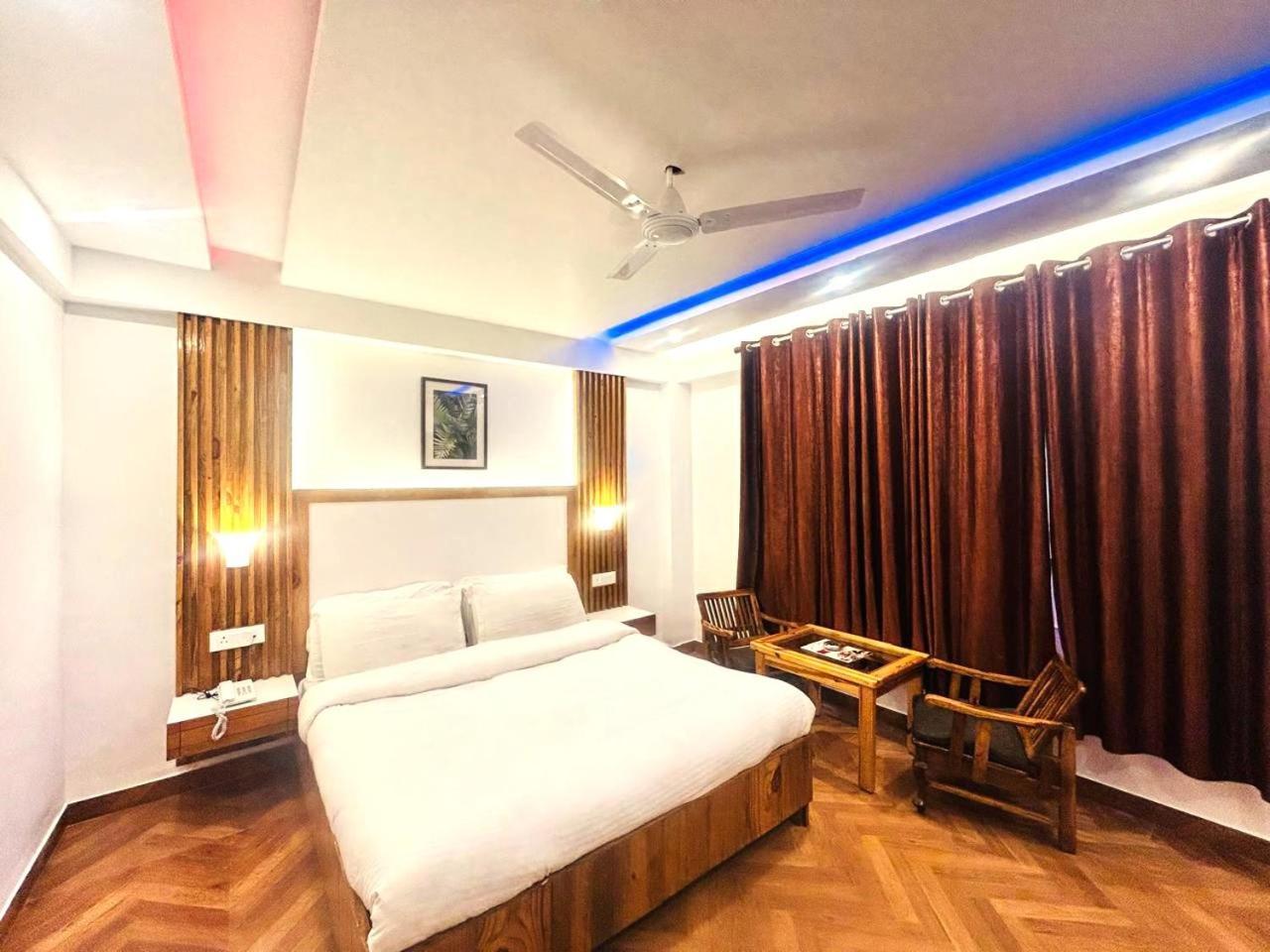 Queens Hill By Edge Mussoorie Exterior foto