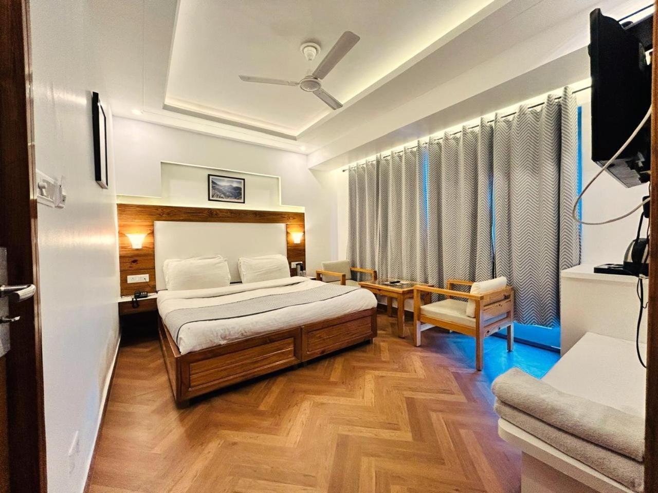 Queens Hill By Edge Mussoorie Exterior foto