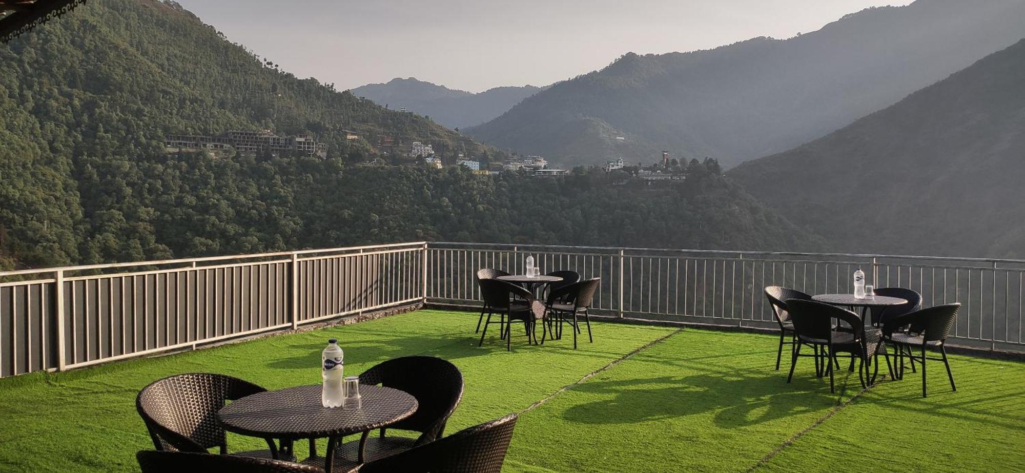 Queens Hill By Edge Mussoorie Exterior foto