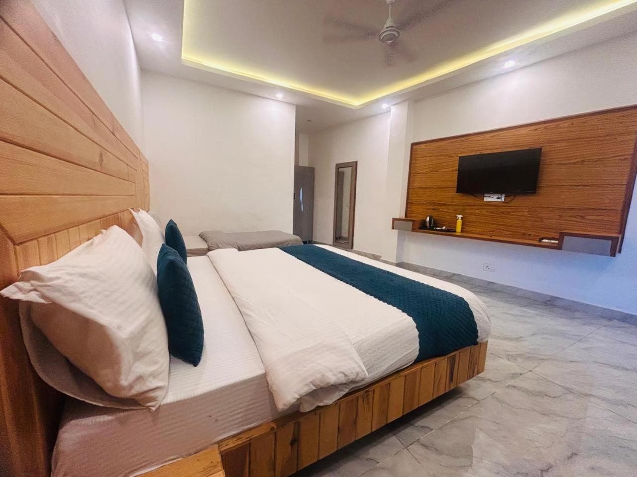 Queens Hill By Edge Mussoorie Exterior foto